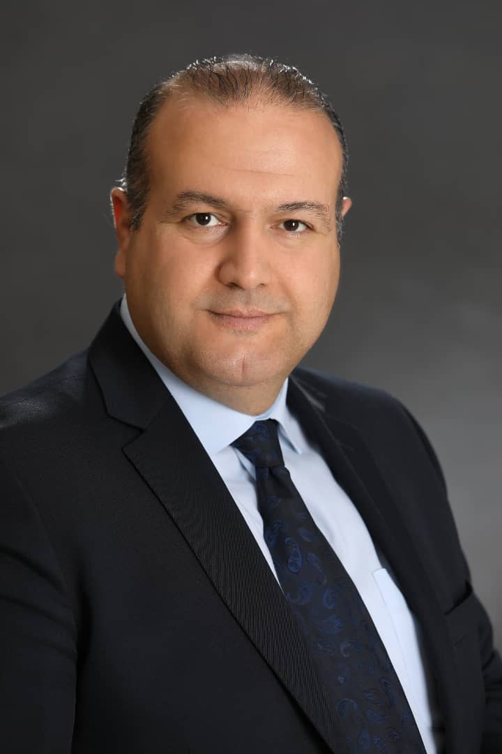 وکیل پایه یک دادگستری در تهران